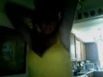 Hot Emo GF Shows Her Titties