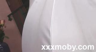 Donna Red in Chocolate Cream Machines 2 - Full